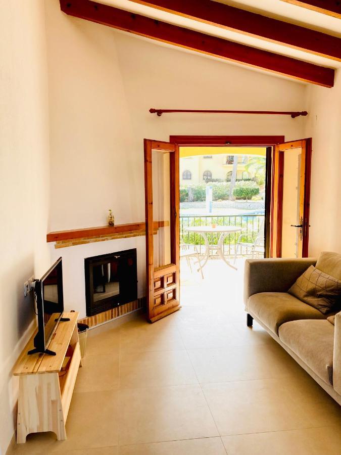 Ferienwohnung Apartamento Con Terraza En Complejo Con 2 Piscinas Moraira Exterior foto