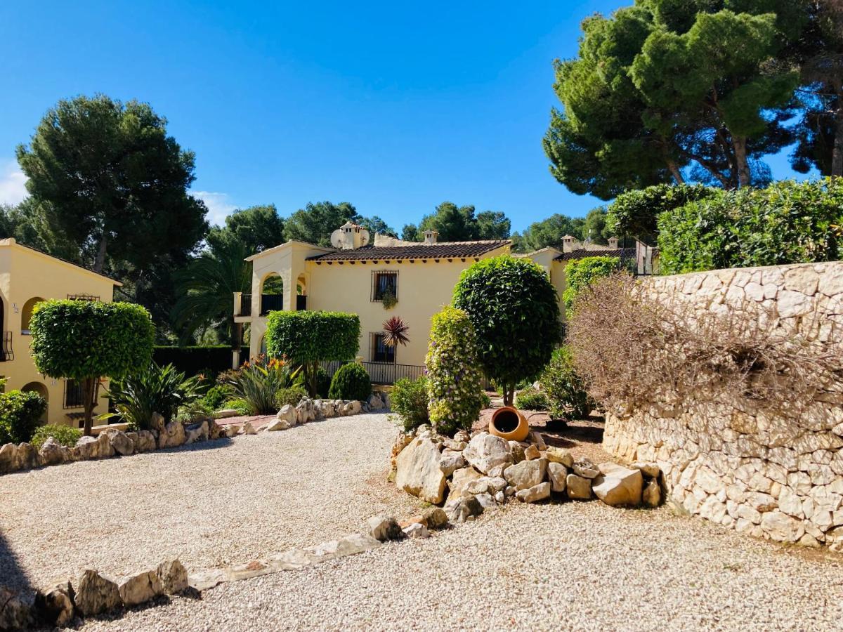 Ferienwohnung Apartamento Con Terraza En Complejo Con 2 Piscinas Moraira Exterior foto
