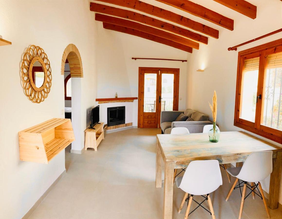 Ferienwohnung Apartamento Con Terraza En Complejo Con 2 Piscinas Moraira Exterior foto